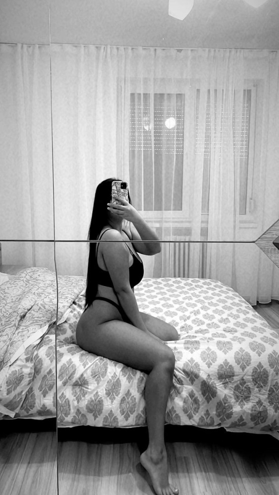 Порно киска бейнелері